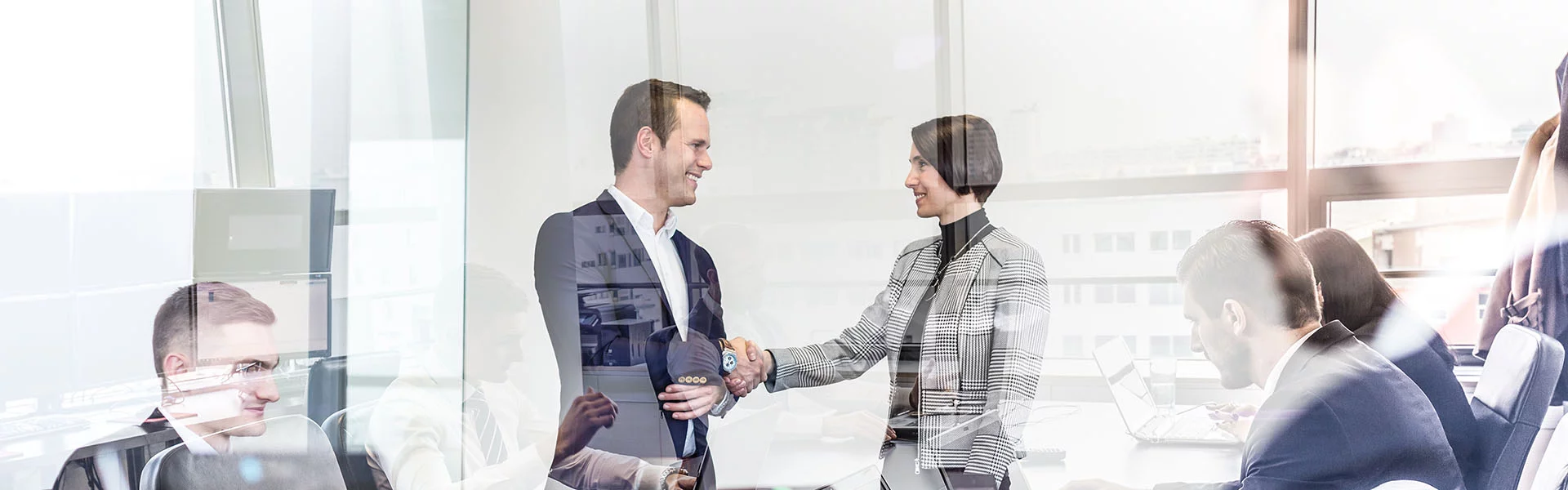Consulting, Beratung, Digitalisierung, IT, Corporate Identitiy, Digitalisierung, DMS, Projektmanagement, Interim Management und M&A in Bonn
